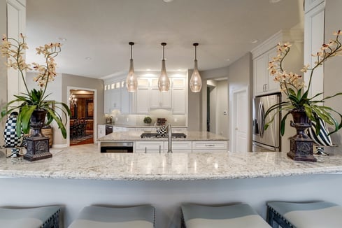 Elegant Kitchen Breakfast Bar