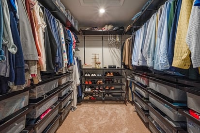 Huge Walk In Closet